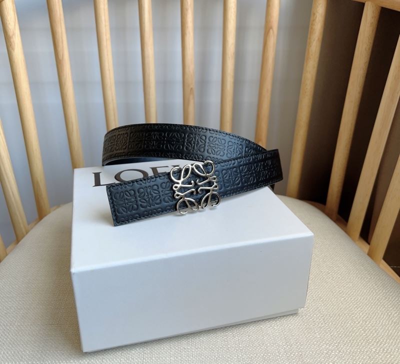 L0ew* belts